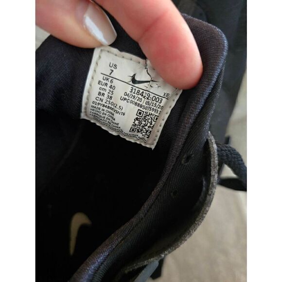 Nike Air Huarache Running Sneakers Black White 2020 Size 7 - Picture 8 of 8